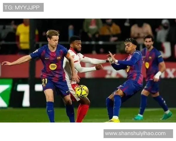 西甲惊天冷门里昂大胜巴萨引发全场震撼